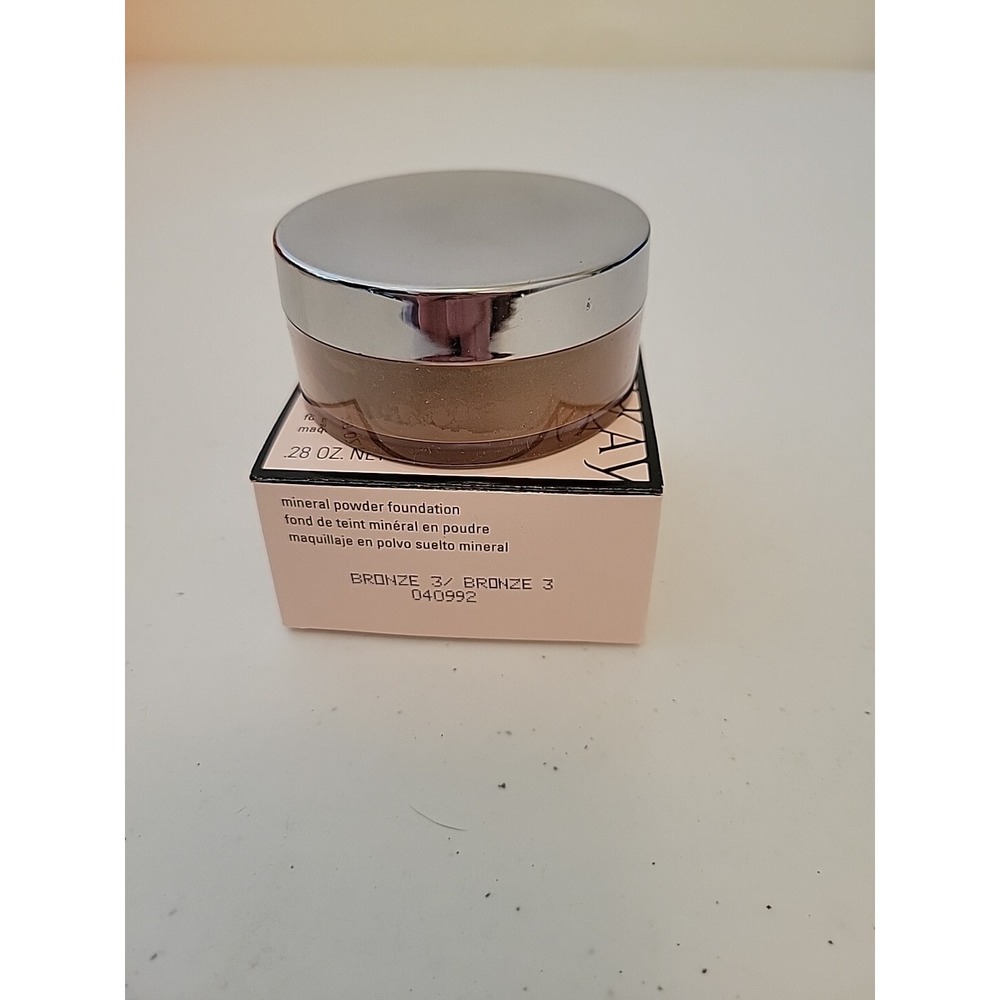 Mary Kay Mineral Powder‎ Foundation BRONZE 3 .28 oz. 8 g 040992